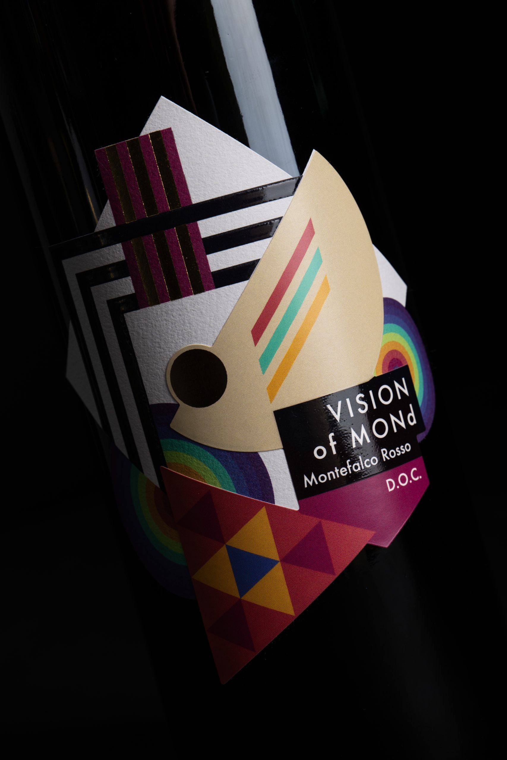 design etichetta vino vision of mond